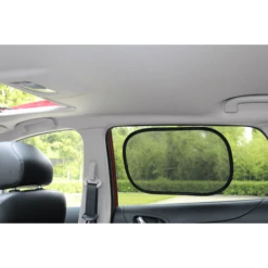 Altabebe Zelfklevend Zonnescherm Zwart -Winkel Voor Kinderwagens En Accessoires altabebe zelfklevend zonnescherm zwart a178057 2