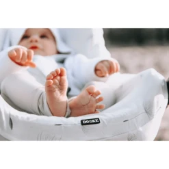 DOOKY Hoes Voor Draagzakken 0+ Dandelion -Winkel Voor Kinderwagens En Accessoires dooky hoes voor draagzakken 0 dandelion a399465 2